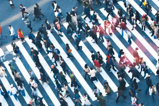 Nhật Bản thoát khỏi tình trạng suy thoái kỹ thuật sau khi có dữ liệu mới về GDP (Ảnh: Getty)