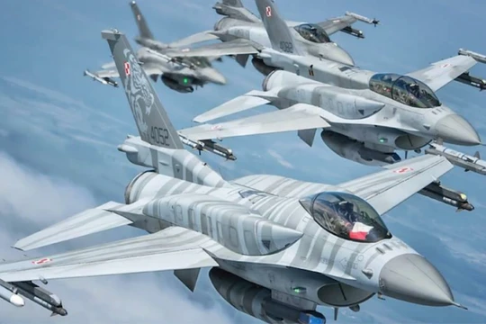 Máy bay chiến đấu F-16C/D của Không quân Ba Lan. Ảnh: MW