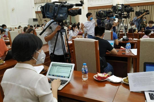 Không chỉ phóng viên trong nước mà cả các phóng viên quốc tế sẽ được tạo điều kiện tiếp cận thông tin về Đại hội Đảng. Ảnh minh hoạ.