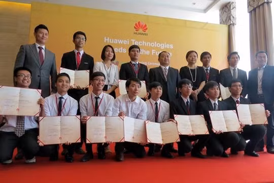 Tính đến năm 2020 đã có 69 sinh viên xuất sắc đến từ các trường hàng đầu Việt Nam được tiếp cận công nghệ mới qua chương trình “Hạt giống cho tương lai” của Huawei .