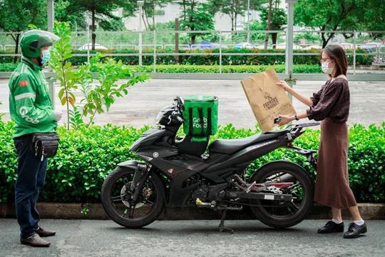 Grab mở rộng dịch vụ GrabExpress siêu tốc trong mùa dịch COVID-19