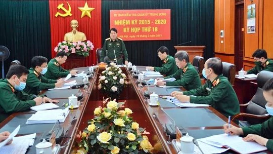 Đại tướng Lương Cường - Ủy viên Bộ Chính trị, Ủy viên Thường vụ QUTƯ, Chủ nhiệm Tổng cục Chính trị, Chủ nhiệm UBKT QUTƯ - chủ trì kỳ họp.