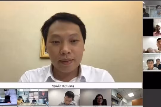 Cuộc họp giao ban trực tuyến tháng 6/2021 giữa Thứ trưởng Bộ TT&TT Nguyễn Huy Dũng với gần 500 cán bộ thuộc khối các đơn vị công nghệ số trong bối cảnh phòng chống dịch bệnh COVID-19.