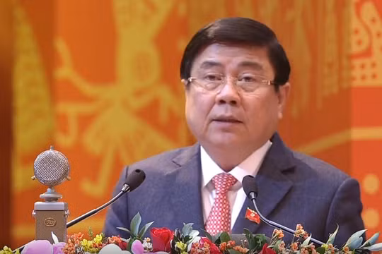 Ông Nguyễn Thành Phong - Ủy viên Trung ương Đảng, Phó Bí thư Thành ủy, Chủ tịch UBND TP. HCM.