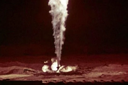 Ảnh chụp "bó đuốc" ở Urta-Bulak, xảy ra ngày 1/12/1963.