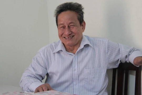 Thầy Thái Khắc Hoàng (Tp Vinh, Nghệ An) - tấm gương sáng trong thời chiến cũng như thời bình, xứng đáng với lời dạy của Bác Hồ “Thương binh tàn nhưng không phế”.