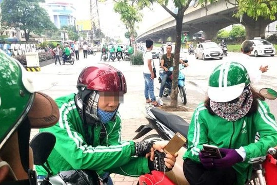 Grab Việt Nam cho biết sẽ dành một khoản ngân sách lên đến 3,5 tỉ đồng để hỗ trợ đối tác của Grab và những hoàn cảnh khó khăn đón Tết. Ảnh: Grab.