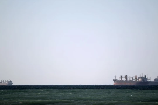 Trung Quốc vẫn là nhà nhập khẩu dầu lớn nhất của Iran sau khi Tổng thống Mỹ Donald Trump tái áp lệnh trừng phạt đối với hoạt động xuất khẩu trọng yếu của quốc gia Trung Đông.