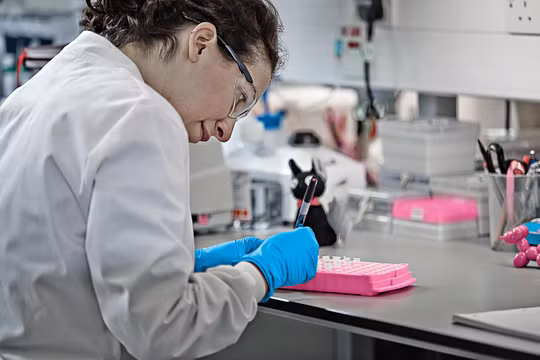 Lập trình vi khuẩn chống lại ung thư hứa hẹn sẽ trở thành phương pháp điều trị mới trong tương lai