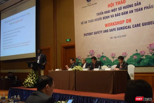 Các chuyên gia quốc tế tham gia điều khiển phiên thảo luận về an toàn cho người bệnh