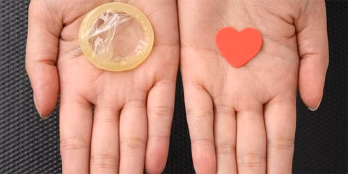 Không phải người lớn, chính trẻ em là đối tượng cấp thiết nhất cần được trang bị kiến thức về tình dục, giới tính.