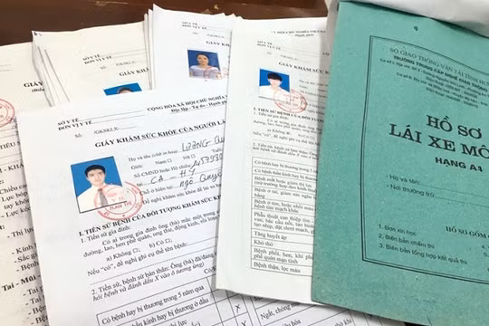 Hồ sơ khám sức khỏe lái xe (Ảnh minh họa)
