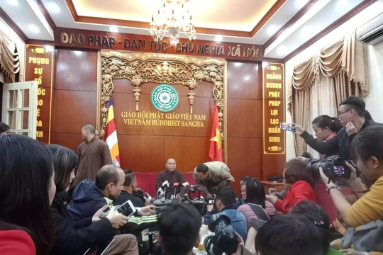 Toàn cảnh buổi họp báo