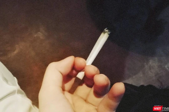 Thuốc lá là mối nguy hại cho sức khỏe cộng đồng (Ảnh minh họa)
