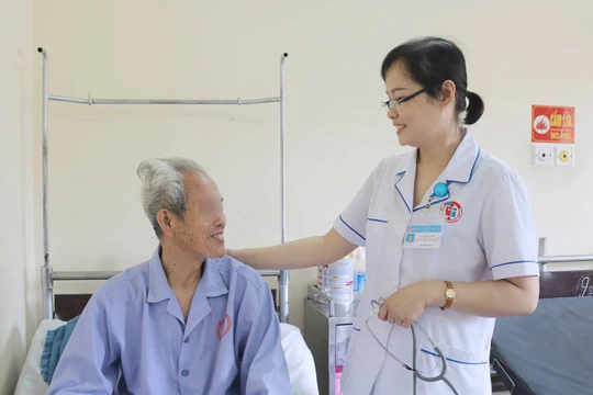 Bệnh nhân T. hồi phục sức khỏe sau khi phẫu thuật.