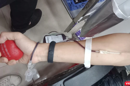 Hiến máu - nghĩa cử cao đẹp giúp cứu sống hàng trăm người bệnh trên toàn quốc.