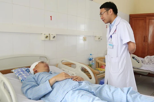 Bệnh nhân B. điều trị tại Bệnh viện đa khoa tỉnh Quảng Ninh sau mổ