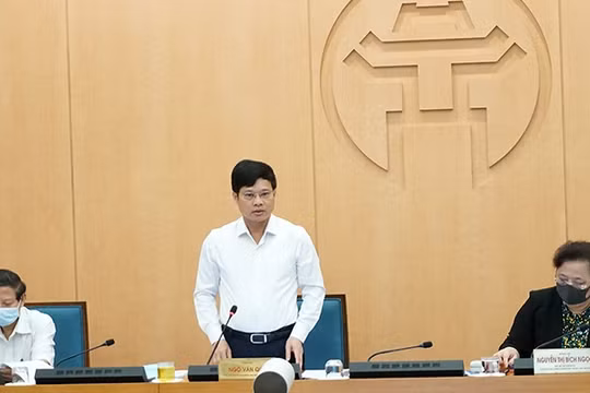 Phó Chủ tịch UBND TP. Hà Nội Ngô Văn Quý tại cuộc họp của BCĐ Phòng dịch COVID-19 - vừa diễn ra chiều nay. (Ảnh: UBND TP. Hà Nội)