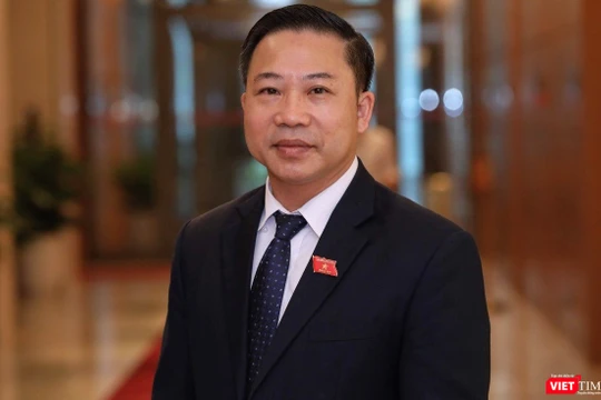 ĐBQH Lưu Bình Nhưỡng.