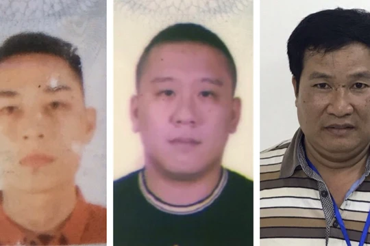 3 bị can bị khởi tố gồm: Mai Tiến Dũng (áo đỏ), Nguyễn Bảo Trung (áo đen) và Phạm Văn Hiệp (áo kẻ ngang). Ảnh: BCA.