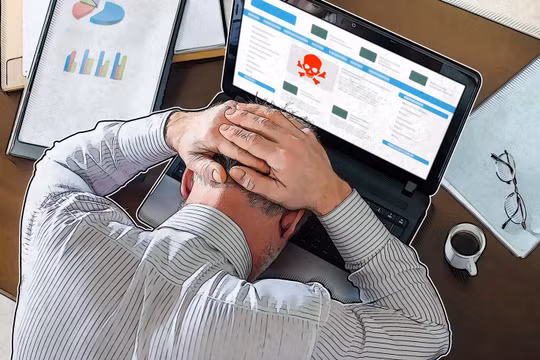 Tấn công mạng luôn rình rập người dùng cả khi họ trực tuyến lẫn ngoại tuyến - Ảnh: Kaspersky.