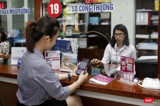Hiện có 4 được chọn là kênh thanh toán điện tử của Cổng Dịch vụ công quốc gia gồm: Ví MoMo, VNPT Pay, Ngân hàng TMCP Công thương Việt Nam (Vietinbank), Ngân hàng TMCP Ngoại thương Việt Nam (Vietcombank).