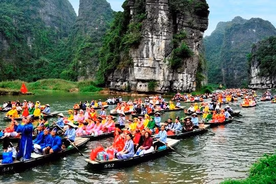 Hàng loạt lễ hội đầu xuân đã ngừng tổ chức vì dịch virus Corona. Ảnh: Báo Văn hóa.