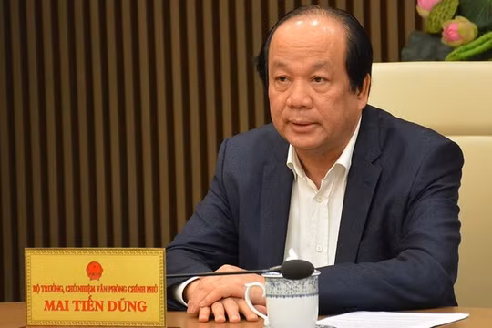 Bộ trưởng, Chủ nhiệm VPCP Mai Tiến Dũng làm rõ hơn vấn đề thực hiện Chỉ thị 16 của Thủ tướng. Ảnh: VGP