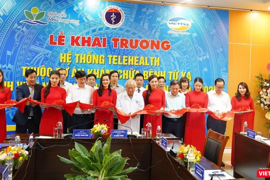 Bệnh viện Nhi Trung ương khai trương hệ thống hỗ trợ tư vấn, hội chẩn, đào tạo, khám chữa bệnh từ xa qua Viettel Telehealth.