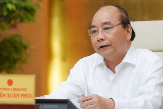 Thủ tướng kết luận cuộc họp Thường trực Chính phủ chiều 22/4. Ảnh: VPCP