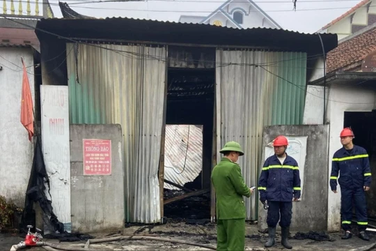 Ba mẹ con trong một gia đình thiệt mạng trong vụ hỏa hoạn ở Hải Phòng