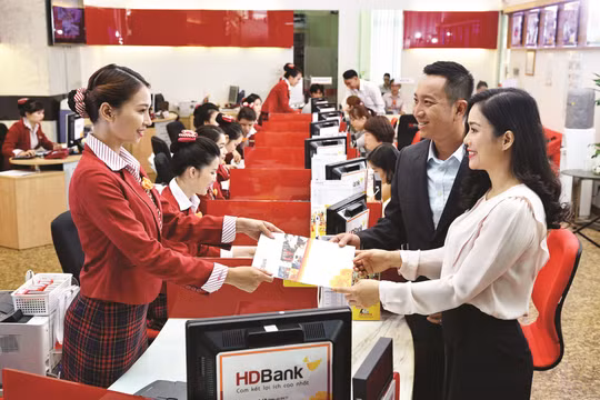 Để nhận được hỗ trợ từ HDBank khách hàng không cần phải đề nghị hay chứng minh bất kỳ khó khăn nào gặp phải.