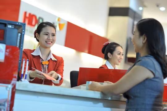 Chương trình ưu đãi “An tâm sắm sửa – nhận hàng tận cửa” dành cho các khách hàng sử dụng thẻ HDBank