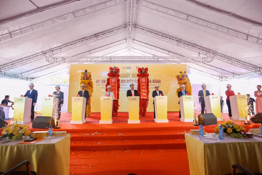 Dự án Khu du lịch biển DAP là một phần trong Tổ hợp dự án du lịch biển DAP - DAP1 - DAP2 có quy mô tới 39 ha, tổng vốn đầu tư theo phương án đề xuất điều chỉnh quy hoạch dự kiến khoảng 5.000 tỷ đồng.