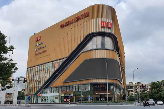 Vincom Retail lãi ròng gần 1.200 tỉ đồng 9 tháng đầu năm 2021
