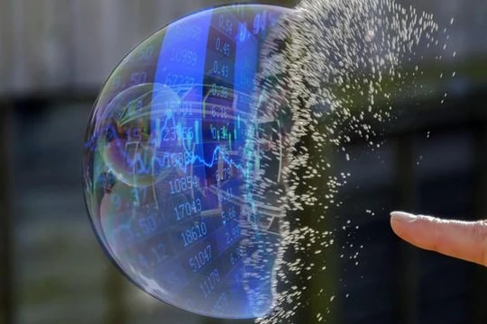 Người dân ùn ùn mở tài khoản, liệu có ‘bong bóng’ trên thị trường chứng khoán? 