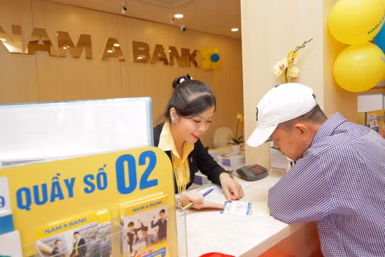 Nam A Bank báo lãi gần 800 tỉ đồng năm 2020, tỉ lệ nợ xấu còn 0,8% 