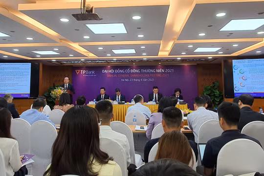 Toàn cảnh ĐHĐCĐ năm 2021 của TPBank (Ảnh: P.D)