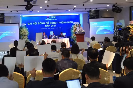 Toàn cảnh ĐHĐCĐ thường niên năm 2021 của Ngân hàng TMCP Quốc Dân (NCB - Mã CK: NVB)