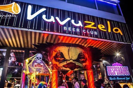 Một chuỗi cửa hàng Vuvuzela của Golden Gate