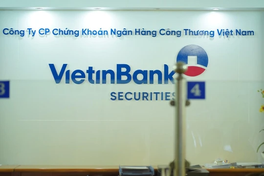 Một năm trẻ hoá ban lãnh đạo, VietinBank Securities chốt lời loạt ‘món hời’, huy động 85 triệu USD từ nhóm ngân hàng nước ngoài
