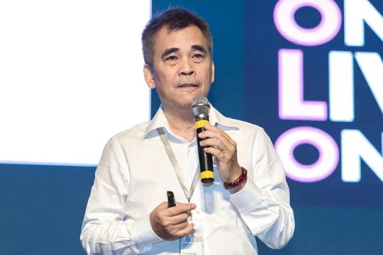 Ông Đinh Bá Thành - Chủ tịch HĐQT DatViet VAC Group Holdings