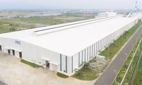 Nhà máy sản xuất kinh nổi siêu trắng của PFG