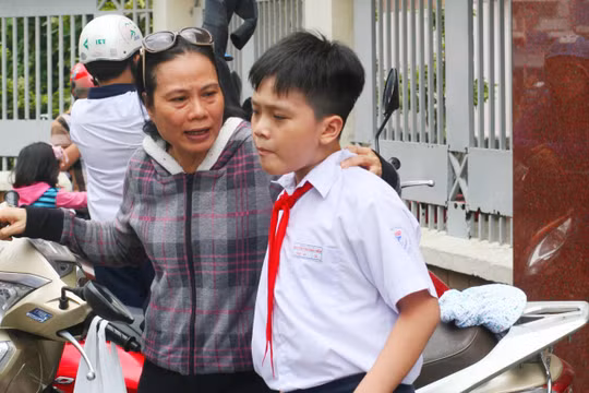 Học sinh dự thi vào lớp 6 của trường THPT Chuyên Trần Đại Nghĩa