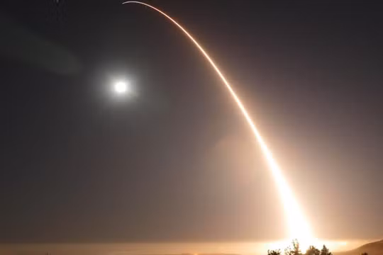 Mỹ vừa thử đánh chặn thành công tên lửa đạn đạo liên lục địa (ICBM)