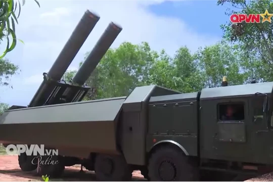 Hệ thống phòng thủ bờ biển Bastion trang bị tên lửa Yakhont của hải quân Việt Nam
