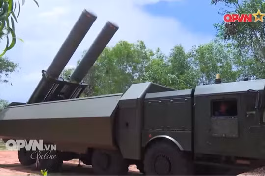 Hệ thống phòng thủ bờ biển Bastion trang bị tên lửa Yakhont của hải quân Việt Nam