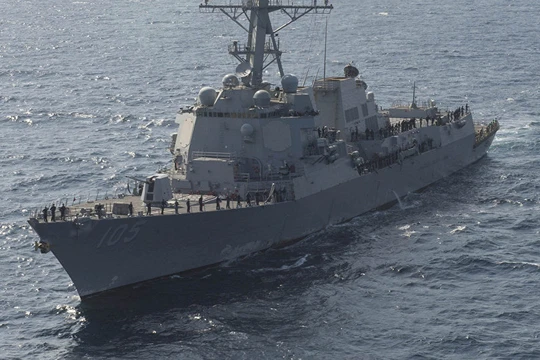 Chiến hạm Mỹ đã lần đầu tiên thực hiện tuần tra tự do hàng hải ở Biển Đông dưới thời tổng thống Donald Trump