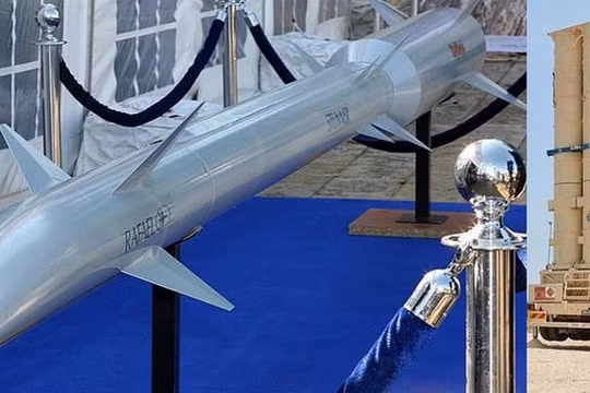 Do sai lầm, tên lửa đánh chặn David’s Sling siêu hiện đại của Israel đã rơi vào tay người Nga