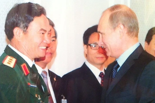 Tướng Trương Quang Khánh và Tổng thống Nga Putin
